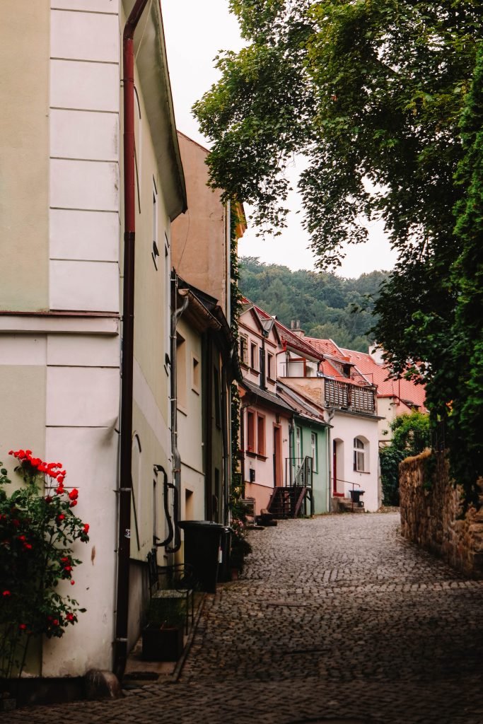 Travel Guide to Loket: Discover This Picturesque Czech Town